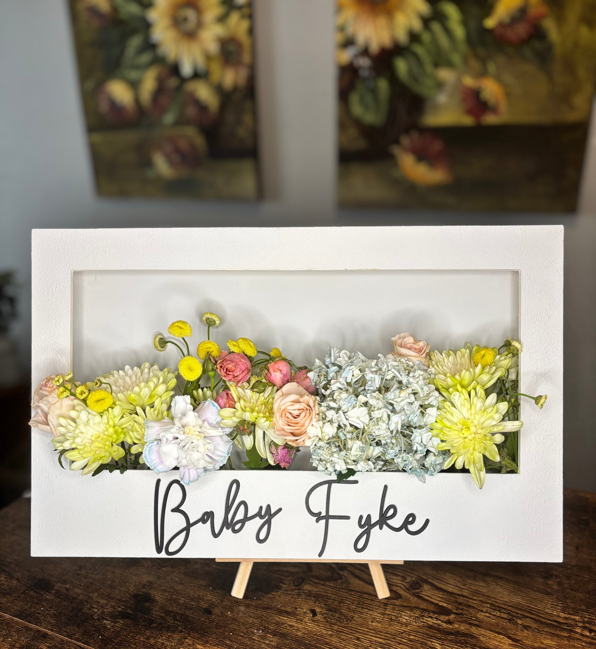 Custom Flower Box Welcome Sign - Diamond Touch Designs