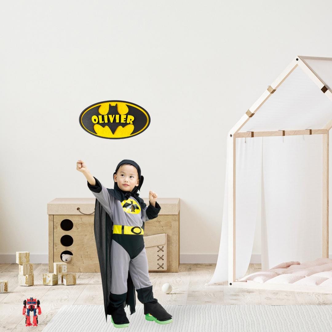 Bat Bedroom Name Sign - Diamond Touch Designs